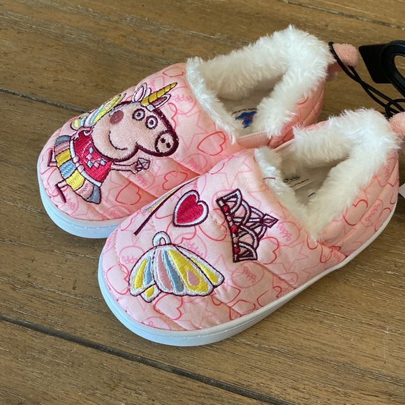Peppa pig toddler slip on shoes - Picture 3 of 4